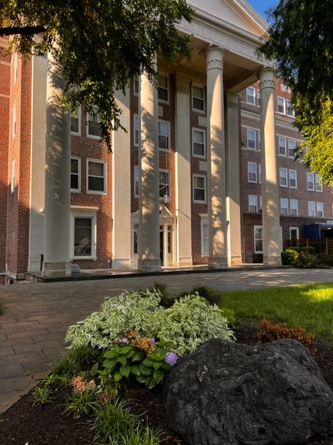 Discovering the Upside of Luxury Apartments: Elevating Your Living ... - High-End Apartments For Sale With Private Life Coaching And Counseling Services